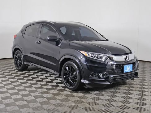 Used 2022 Honda HR-V Sport image 2