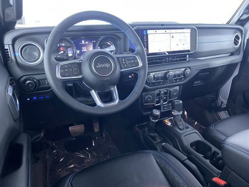 Used 2024 Jeep Wrangler High Altitude image 2