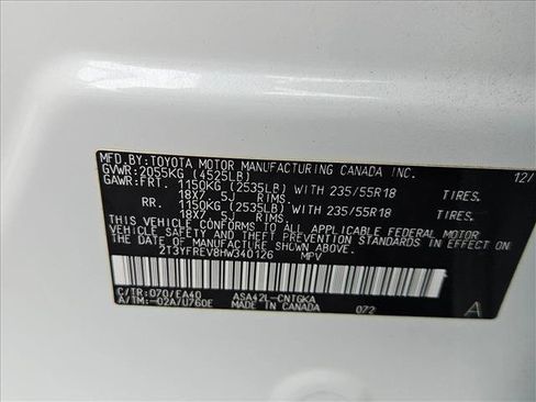 Used 2017 Toyota RAV4 Limited FWD image 17