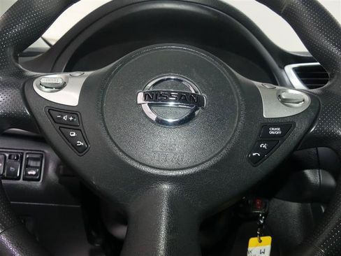 Used 2018 Nissan Sentra S FWD image 31