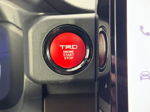 Used 2024 Toyota Tacoma TRD Sport w/ TRD Sport Premium Package image 23