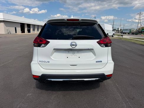 Used 2020 Nissan Rogue S FWD image 6