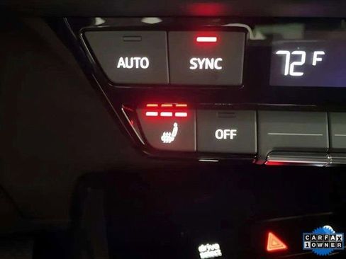 Used 2024 Audi Q4 e-tron Premium Plus image 51