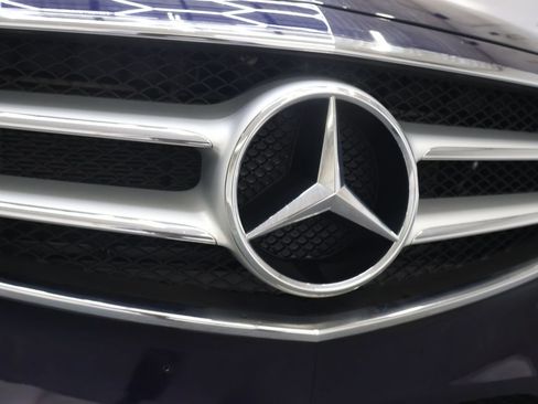 Used 2015 Mercedes-Benz E 350 4MATIC Sedan w/ Premium 1 Package image 33