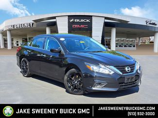Used 2017 Nissan Altima 2.5 SR w/ Midnight Edition Package image 1