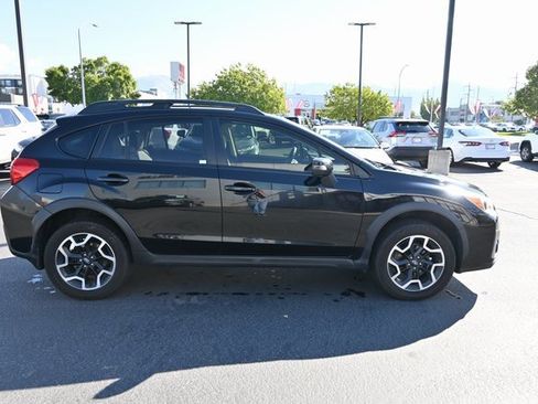 Used 2016 Subaru Crosstrek 2.0i Limited image 9