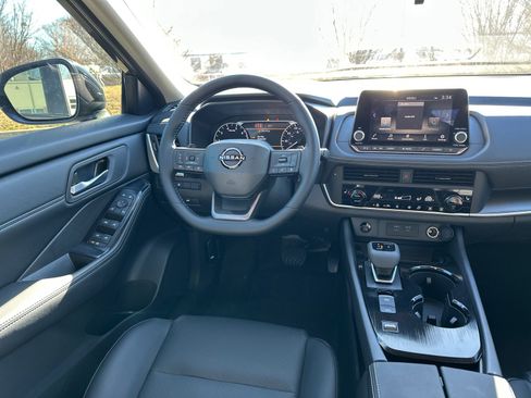 New 2026 Nissan Rogue SV image 23