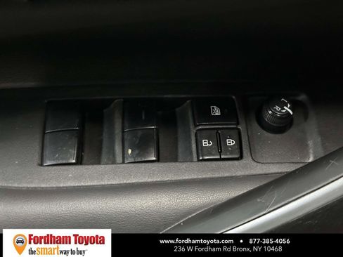Certified 2022 Toyota Corolla SE FWD image 17