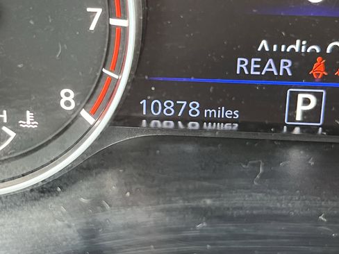 Used 2024 Nissan Altima 2.5 SV w/ SV Premium Package image 21