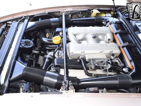 Used 1988 Porsche 928 S4 image 18