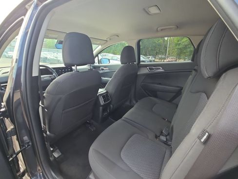 Used 2026 Kia Sportage LX AWD/4WD image 18