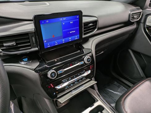 Used 2022 Ford Explorer ST-Line w/ Class IV Trailer Tow Package image 10