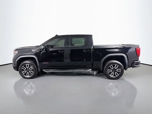 Used 2025 GMC Sierra 1500 AT4 w/ AT4 Premium Package image 5