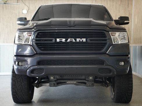 Used 2019 RAM 1500 Big Horn AWD/4WD image 3