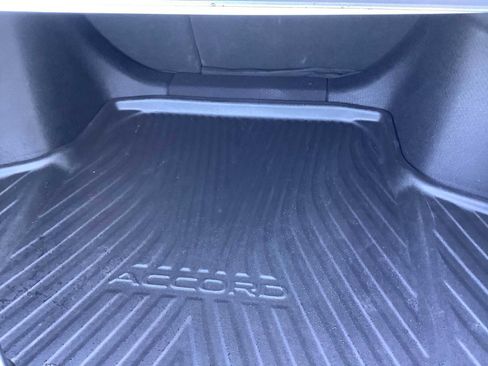 Used 2023 Honda Accord Touring image 14