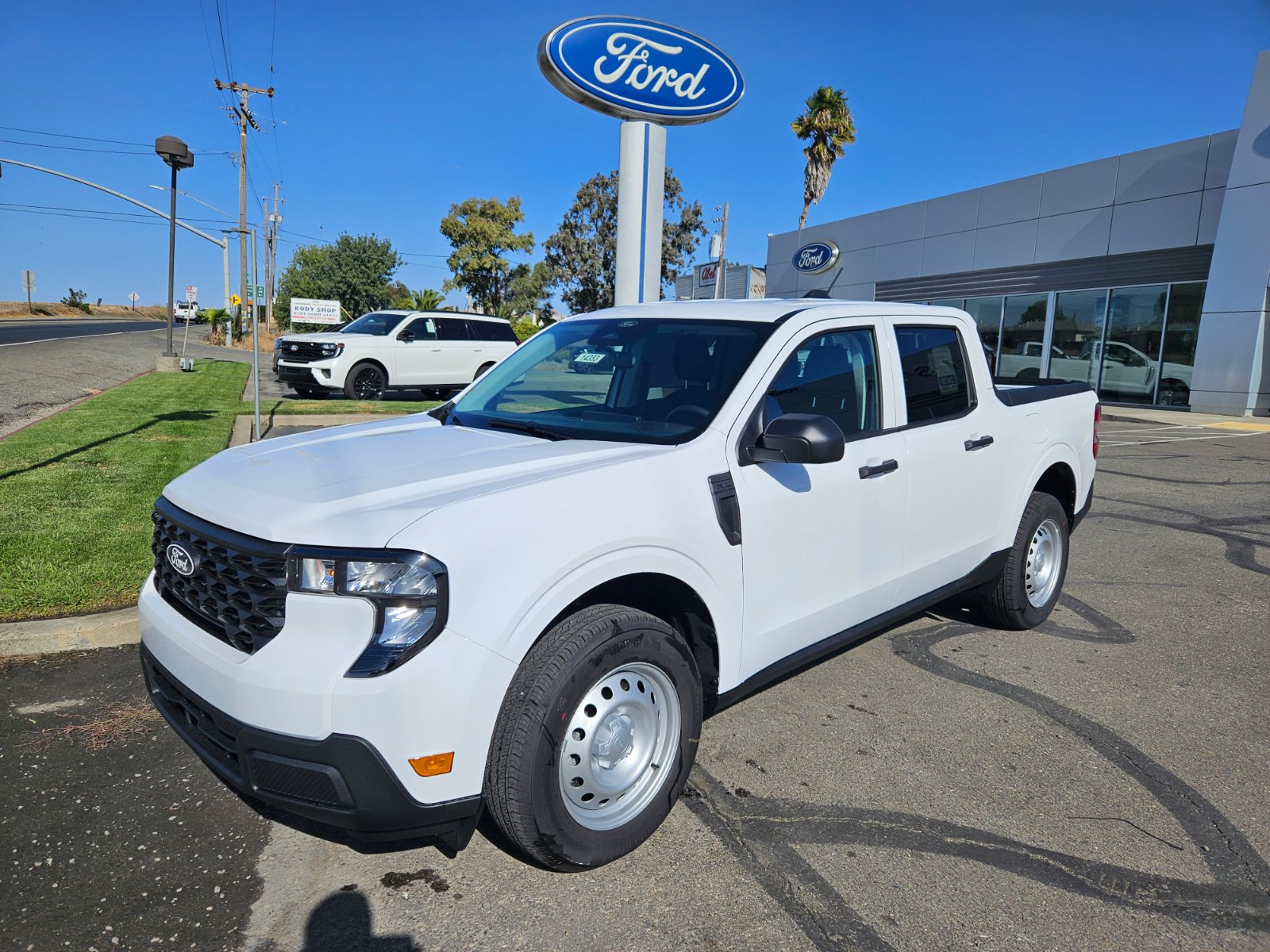 New 2026 Ford Maverick XL FWD image 1
