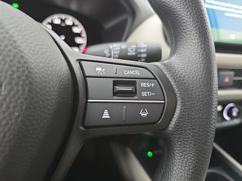 New 2026 Honda HR-V LX image 17