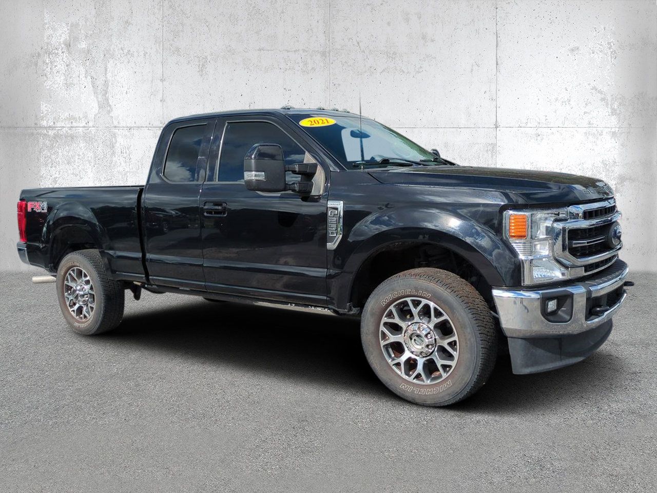 Used 2021 Ford F250 Lariat w/ Lariat Value Package AWD/4WD image 1