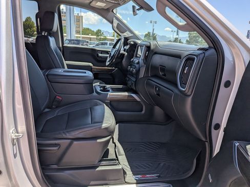 Used 2021 Chevrolet Silverado 1500 LT Trail Boss w/ Convenience Package II AWD/4WD image 31