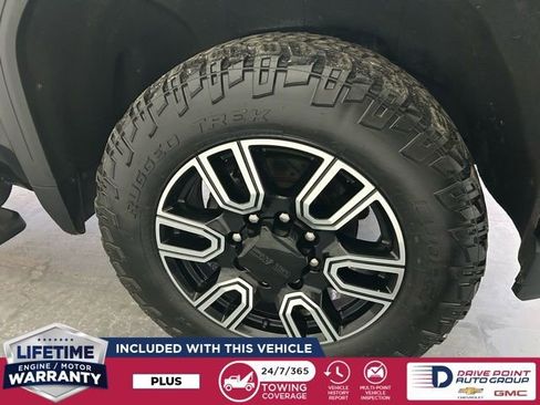 Used 2020 GMC Sierra 2500 AT4 w/ AT4 Premium Package image 11