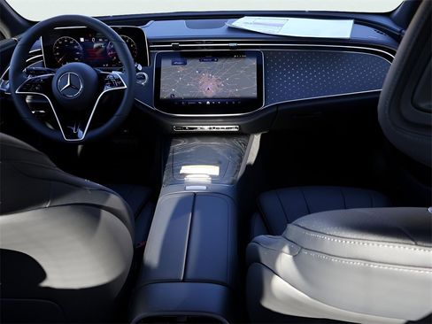New 2026 Mercedes-Benz E 350 4MATIC Sedan image 15
