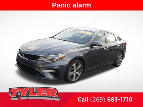 Used 2020 Kia Optima S FWD image 3