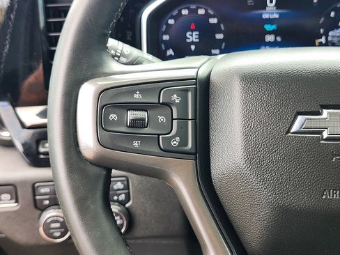 Used 2024 Chevrolet Silverado 2500 ZR2 w/ Technology Package AWD/4WD image 28