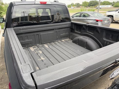 Used 2025 Ford F150 XLT w/ Equipment Group 302A MID RWD image 5