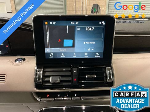 Used 2018 Lincoln Navigator Select w/ Technology Package RWD image 28