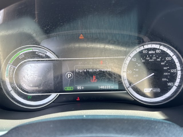 Used 2017 Kia Niro Touring w/ Advanced Technology Package FWD image 20