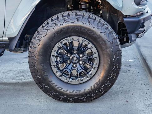 Used 2024 Ford Bronco Raptor w/ Interior Carbon Fiber Pack 6 image 11