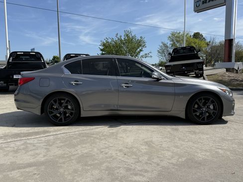 Used 2015 INFINITI Q50 Sport w/ Technology Package image 3