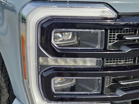 New 2026 Ford F250 Platinum AWD/4WD image 15