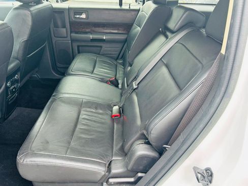 Used 2019 Ford Flex Limited FWD image 23