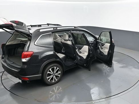 Used 2019 Subaru Forester Limited image 27