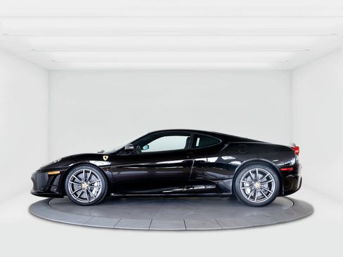Used 2008 Ferrari F430 Scuderia image 2