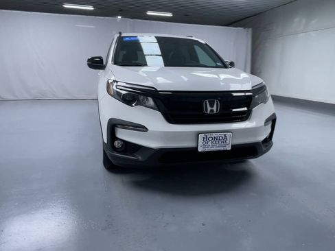 Used 2022 Honda Pilot Sport image 3