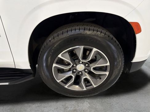 Used 2023 Chevrolet Tahoe LS AWD/4WD image 29