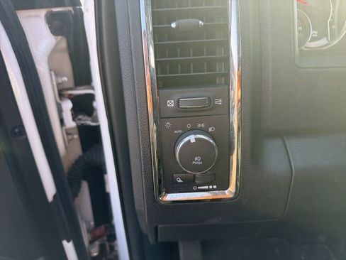 Used 2018 RAM 1500 Sport w/ Convenience Group AWD/4WD image 17
