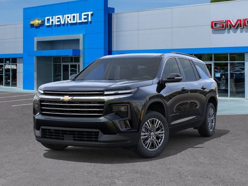 New 2026 Chevrolet Traverse LT w/ Driver Confidence Package image 30