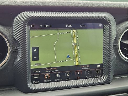 Used 2023 Jeep Wrangler Unlimited Sahara image 26