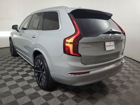Used 2026 Volvo XC90 B6 Plus AWD/4WD image 4