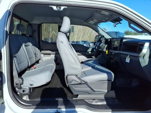New 2026 Ford F250 XL w/ 360-Degree Camera Package AWD/4WD image 15