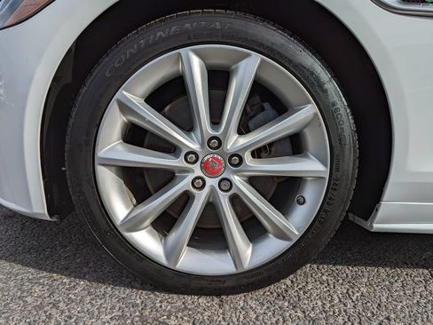 Used 2017 Jaguar XF R-Sport AWD/4WD image 48