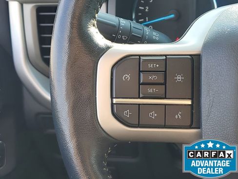 Used 2022 Ford Expedition XLT image 37