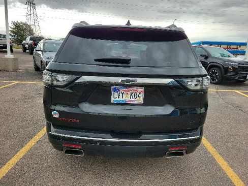 Used 2020 Chevrolet Traverse Premier w/ Redline Edition AWD/4WD image 6