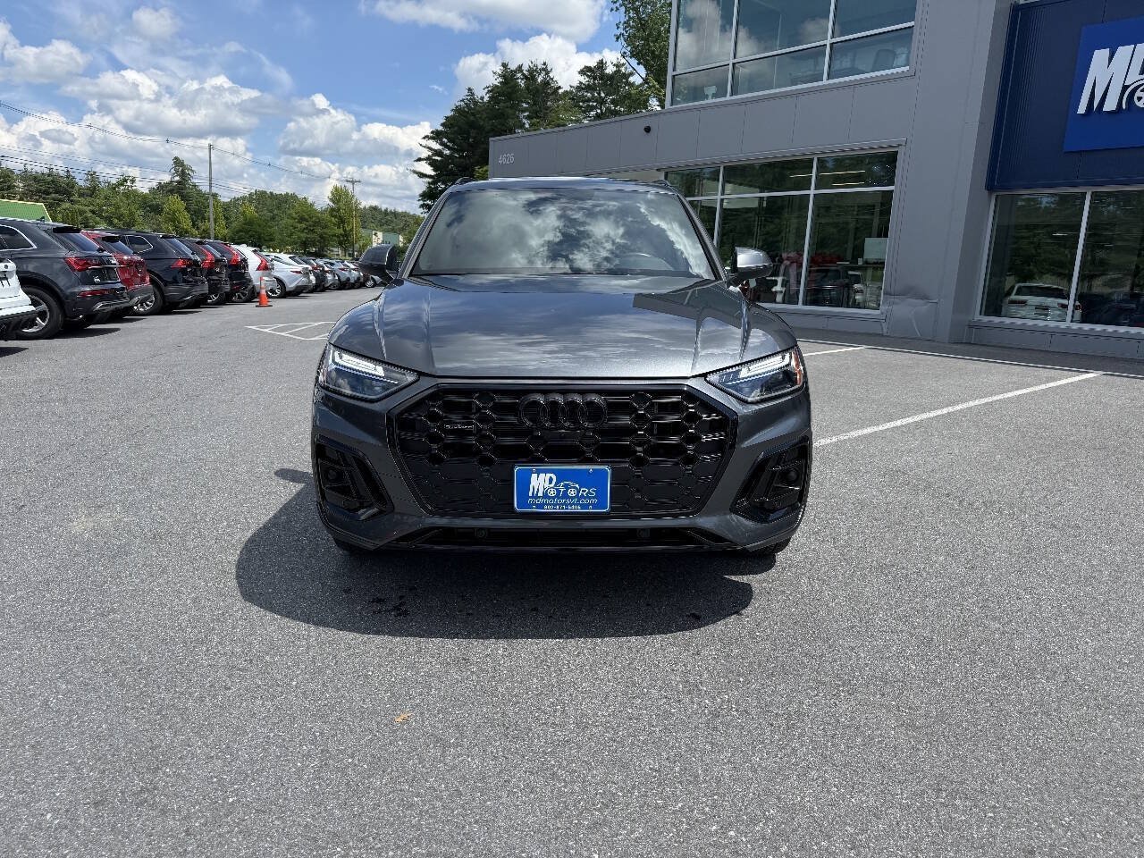 Used 2024 Audi Q5 e Premium Plus w/ Premium Plus Package AWD/4WD image 3