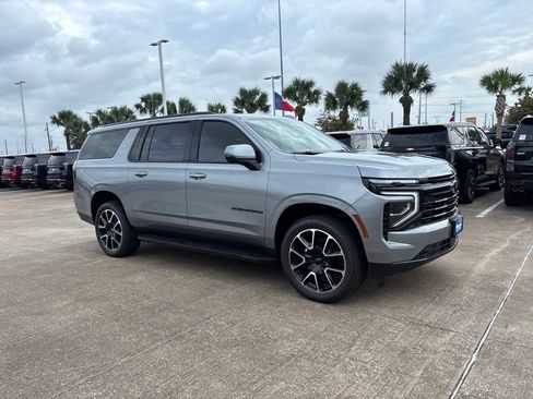 New 2026 Chevrolet Suburban RST w/ Comfort Package RWD image 7