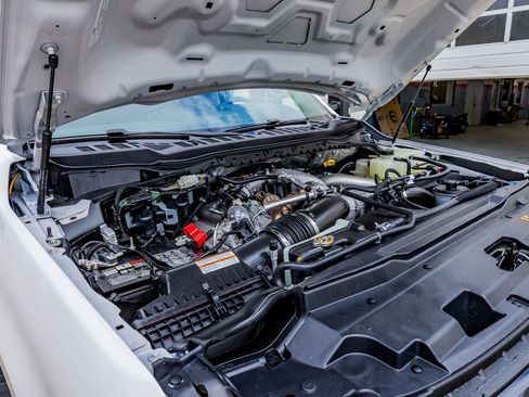 Used 2026 Ford F250 Lariat w/ Black Appearance Package image 41