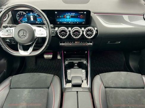 Used 2022 Mercedes-Benz GLA 250 image 13
